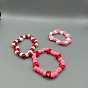 ❤️3/$8❤️ Kids Beaded Bracelet Set - HANDMADE #192